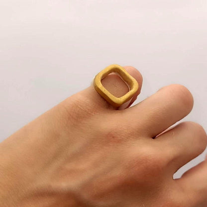 El Yapımı Seramik Yüzük - Gold Kare